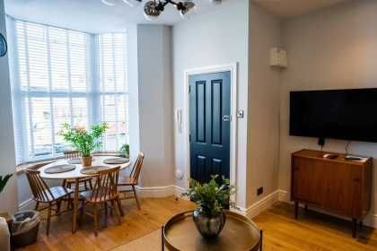 Дава се под наем Двустаен апартамент в София, Драгалевци - 70 кв.м за 816 € - Снимка #1