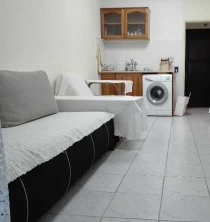 Дава се под наем Едностаен апартамент в Бургас, Център - 37 кв.м за 63.75 € - Снимка #1