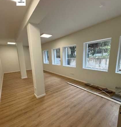 Магазин в Варна, Център - 50 кв.м за 1980 €/кв.м - Снимка #1