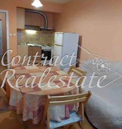 Дава се под наем Двустаен апартамент в Варна, Лятно кино Тракия - 45 кв.м за 331.5 € - Снимка #1