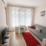 Дава се под наем Двустаен апартамент в Варна, Левски - 70 кв.м за 578.34 € - Снимка #1