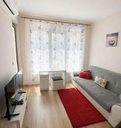 Дава се под наем Двустаен апартамент в Варна, Левски - 70 кв.м за 578.34 € - Снимка #1