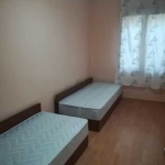 Дава се под наем Тристаен апартамент в Бургас, Възраждане - 85 кв.м за 225 € - Снимка #1