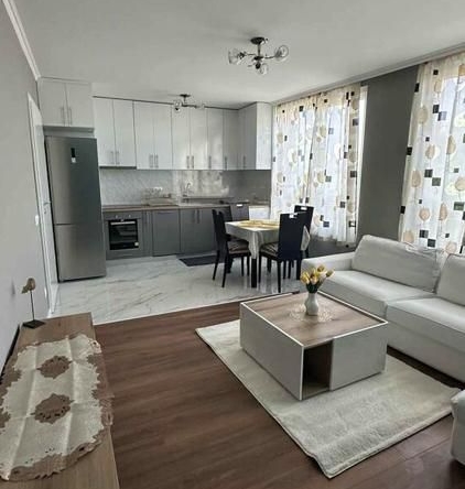 Дава се под наем Тристаен апартамент в София, Връбница 1 - 90 кв.м за 1600 € - Снимка #1