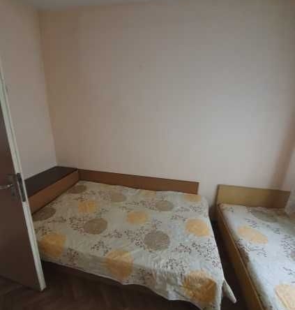 Дава се под наем Тристаен апартамент в Пловдив, Старият град - 90 кв.м за 336.6 € - Снимка #1