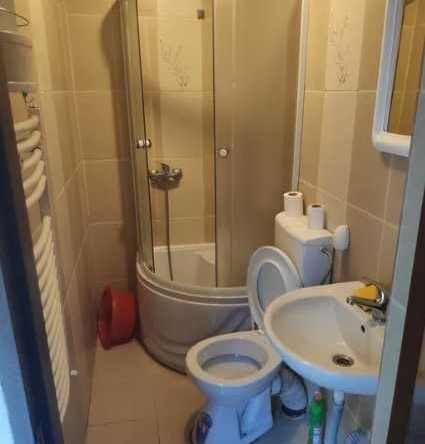 Дава се под наем Тристаен апартамент в Пловдив, Каменица 2 - 85 кв.м за 448.8 € - Снимка #1