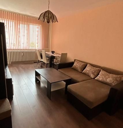 Дава се под наем Двустаен апартамент в София, Мусагеница - 58 кв.м за 460 € - Снимка #1