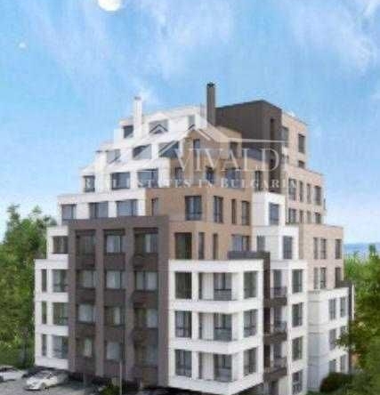 Тристаен апартамент в Варна, Изгрев - 88 кв.м за 1341 €/кв.м - Снимка #1