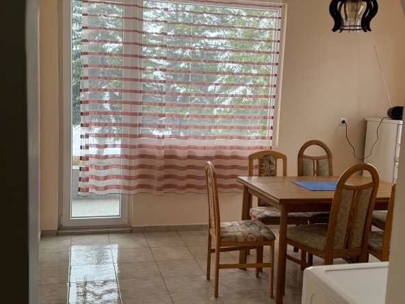 Дава се под наем Етаж от къща в София, Люлин 3 - 70 кв.м за 357 € - Снимка #1