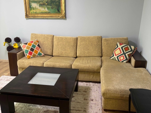 Дава се под наем Двустаен апартамент в Пловдив, Тракия - 64 кв.м за 433.5 € - Снимка #1