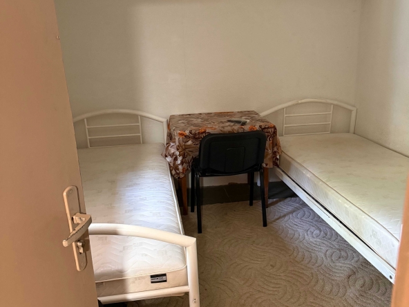 Дава се под наем Едностаен апартамент в Враца, Квартал 103 - 45 кв.м за 178.5 € - Снимка #1