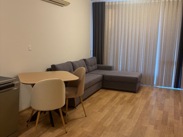 Дава се под наем Двустаен апартамент в Варна, Център - 65 кв.м за 612 € - Снимка #1