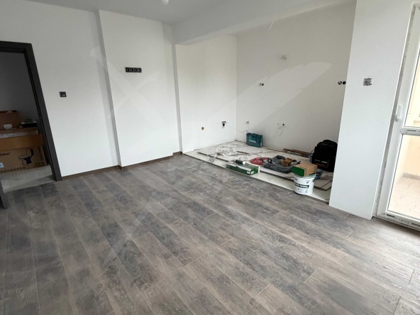 Етаж от къща в Пловдив, Гагарин - 90 кв.м за 2000 €/кв.м - Снимка #1