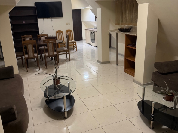 Дава се под наем Двустаен апартамент в Свети Влас - 120 кв.м за 459 € - Снимка #1