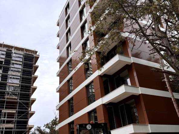 Едностаен апартамент в Добрич, Дружба 2 - 40 кв.м за 1748 €/кв.м - Снимка #1