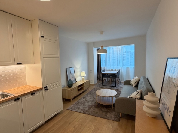 Четиристаен апартамент в София, Център - 89 кв.м за 1639 €/кв.м - Снимка #1