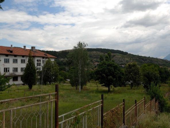 Промишлена сграда в Бобошево - 1920 кв.м за 266 €/кв.м - Снимка #1