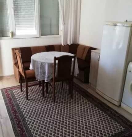 Дава се под наем Двустаен апартамент в Пловдив, Център - 65 кв.м за 209.1 € - Снимка #1