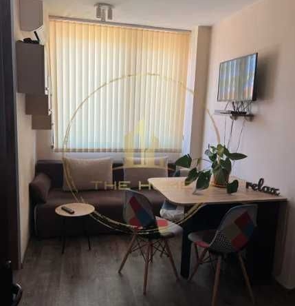 Дава се под наем Двустаен апартамент в Варна, Център - 50 кв.м за 500 € - Снимка #1