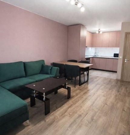 Дава се под наем Двустаен апартамент в Варна, Младост 1 - 60 кв.м за 698.19 € - Снимка #1