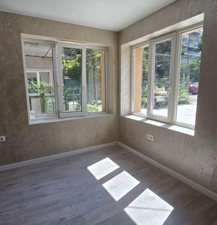 Тристаен апартамент в София, Борово - 114 кв.м за 3422 €/кв.м - Снимка #1