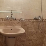 Дава се под наем Двустаен апартамент в Бургас, Лазур - 70 кв.м за 102 € - Снимка #1