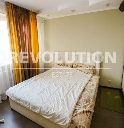 Дава се под наем Четиристаен апартамент в Варна, Младост 1 - 90 кв.м за 550 € - Снимка #1