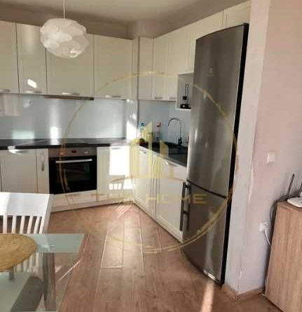 Дава се под наем Тристаен апартамент в Варна, Бриз - 110 кв.м за 797.64 € - Снимка #1