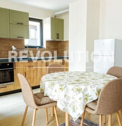 Дава се под наем Двустаен апартамент в Варна, ХЕИ - 60 кв.м за 600 € - Снимка #1