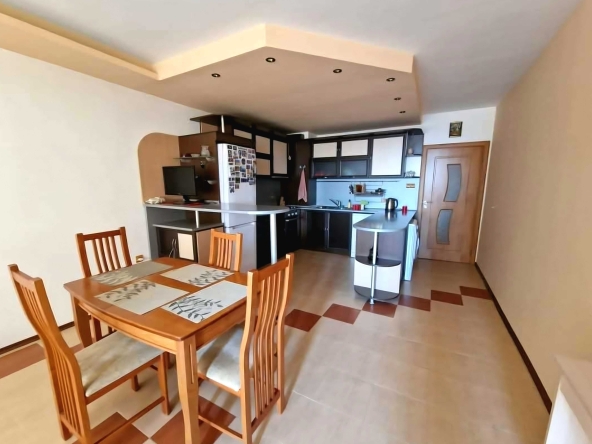 Тристаен апартамент в Велико Търново, Колю Фичето - 115 кв.м за 752 €/кв.м - Снимка #1