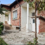 Къща в Долна Оряховица - 100 кв.м за 767 €/кв.м - Снимка #1