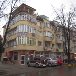 Дава се под наем Двустаен апартамент в Търговище, Боровец - 70 кв.м за 229.5 € - Снимка #1