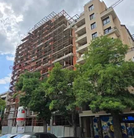 Тристаен апартамент в Пловдив, Център - 108 кв.м за 1071 €/кв.м - Снимка #1