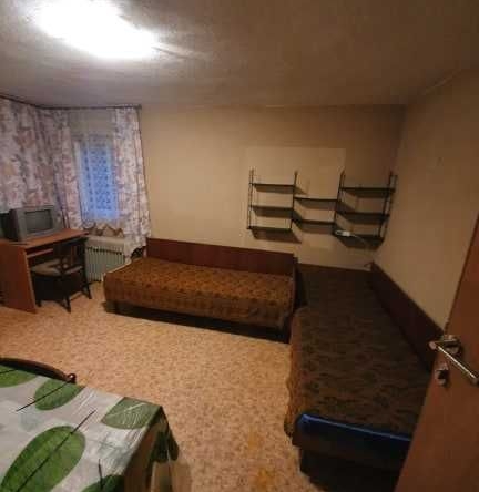 Дава се под наем  в Пловдив, Каменица 2 - 20 кв.м за 56.1 € - Снимка #1
