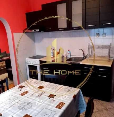 Дава се под наем Двустаен апартамент в Варна, Център - 71 кв.м за 475 € - Снимка #1