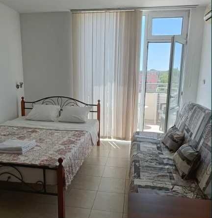 Дава се под наем Двустаен апартамент в Бургас, Сарафово - 62 кв.м за 204 € - Снимка #1