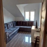 Дава се под наем Тристаен апартамент в Пловдив, Гагарин - 88 кв.м за 351.9 € - Снимка #1