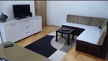 Дава се под наем Двустаен апартамент в Пловдив, Южен - 65 кв.м за 249.9 € - Снимка #1