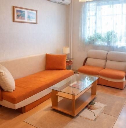 Дава се под наем Двустаен апартамент в Варна, Възраждане 2 - 60 кв.м за 334.05 € - Снимка #1