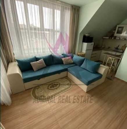 Дава се под наем Тристаен апартамент в Варна, Операта - 90 кв.м за 648.21 € - Снимка #1