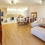 Дава се под наем Тристаен апартамент в Варна, Център - 160 кв.м за 1300 € - Снимка #1