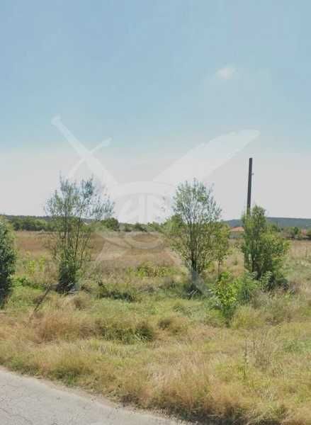 Парцел в с. Кръстевич, Област Пловдив - 6400 кв.м за 11 €/кв.м - Снимка #1