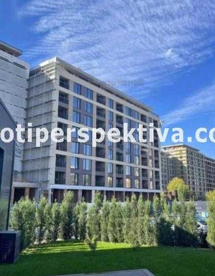 Гараж / Паркомясто в Пловдив, Тракия - 17 кв.м за 1230 €/кв.м - Снимка #1