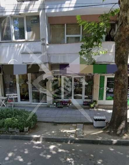 Дава се под наем Магазин в Пловдив, Център - 22 кв.м за 448.8 € - Снимка #1