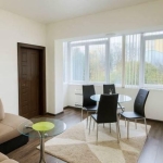 Дава се под наем Тристаен апартамент в Варна, Спортна зала - 80 кв.м за 650 € - Снимка #1