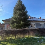 Къща в с. Калипетрово, Област Силистра - 300 кв.м за 153 €/кв.м - Снимка #1