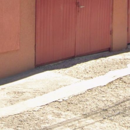 Дава се под наем Гараж / Паркомясто в Плевен, Широк център - 14 кв.м за 102 € - Снимка #1