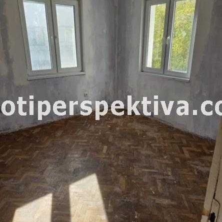 Двустаен апартамент в Пловдив, Кючук Париж - 60 кв.м за 1492 €/кв.м - Снимка #1