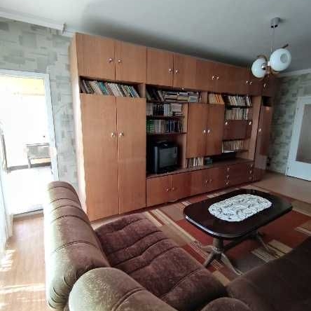 Тристаен апартамент в Карлово - 90 кв.м за 414 €/кв.м - Снимка #1