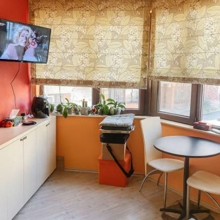 Дава се под наем Двустаен апартамент в Варна, Окръжна болница - 45 кв.м за 448.8 € - Снимка #1